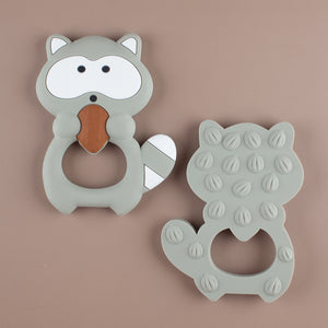 products/cali-and-lou-silicone-teether-raccoon-7.jpg
